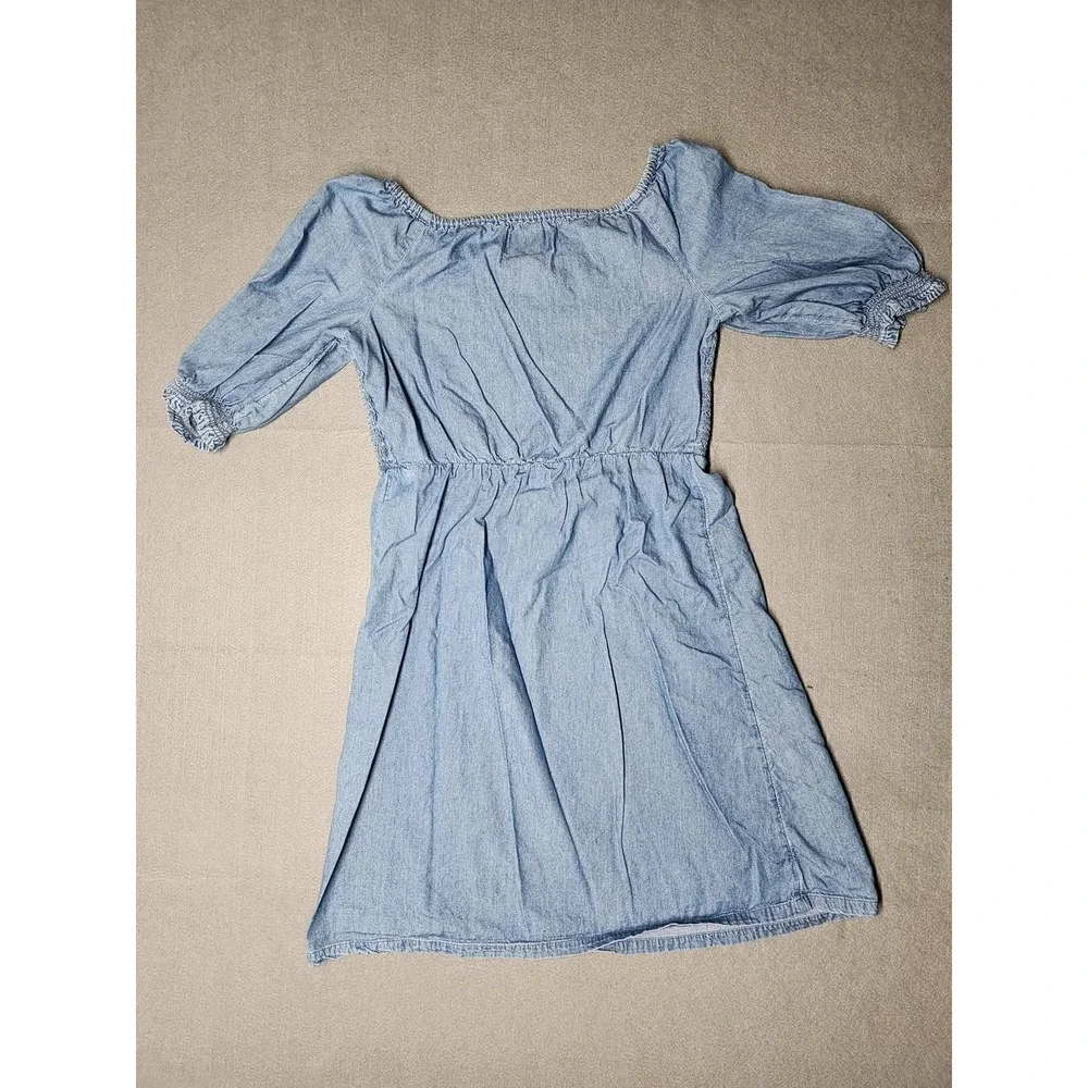 Old Navy Girls Blue Smocked Denim Look Fit & Flare Dress XL 14-16 Light Wash
